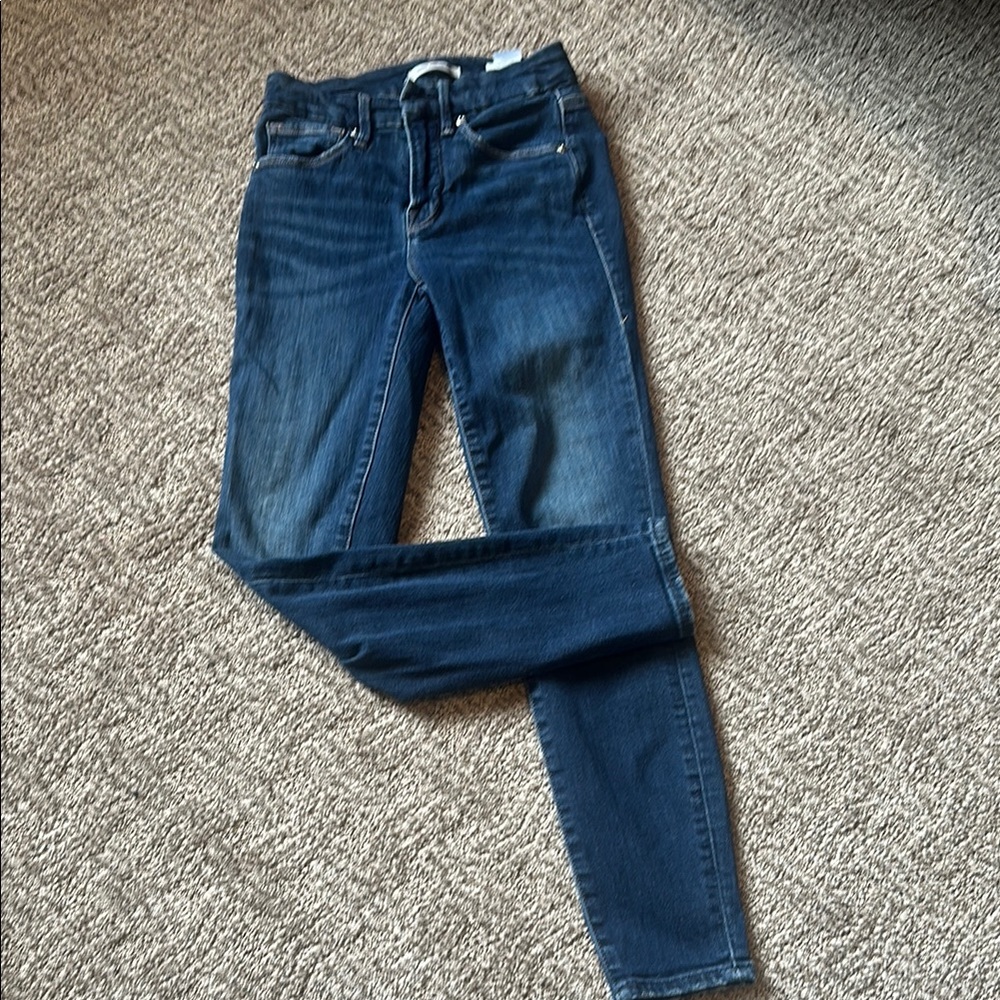 Good American Blue Ankle Cropped Jeans